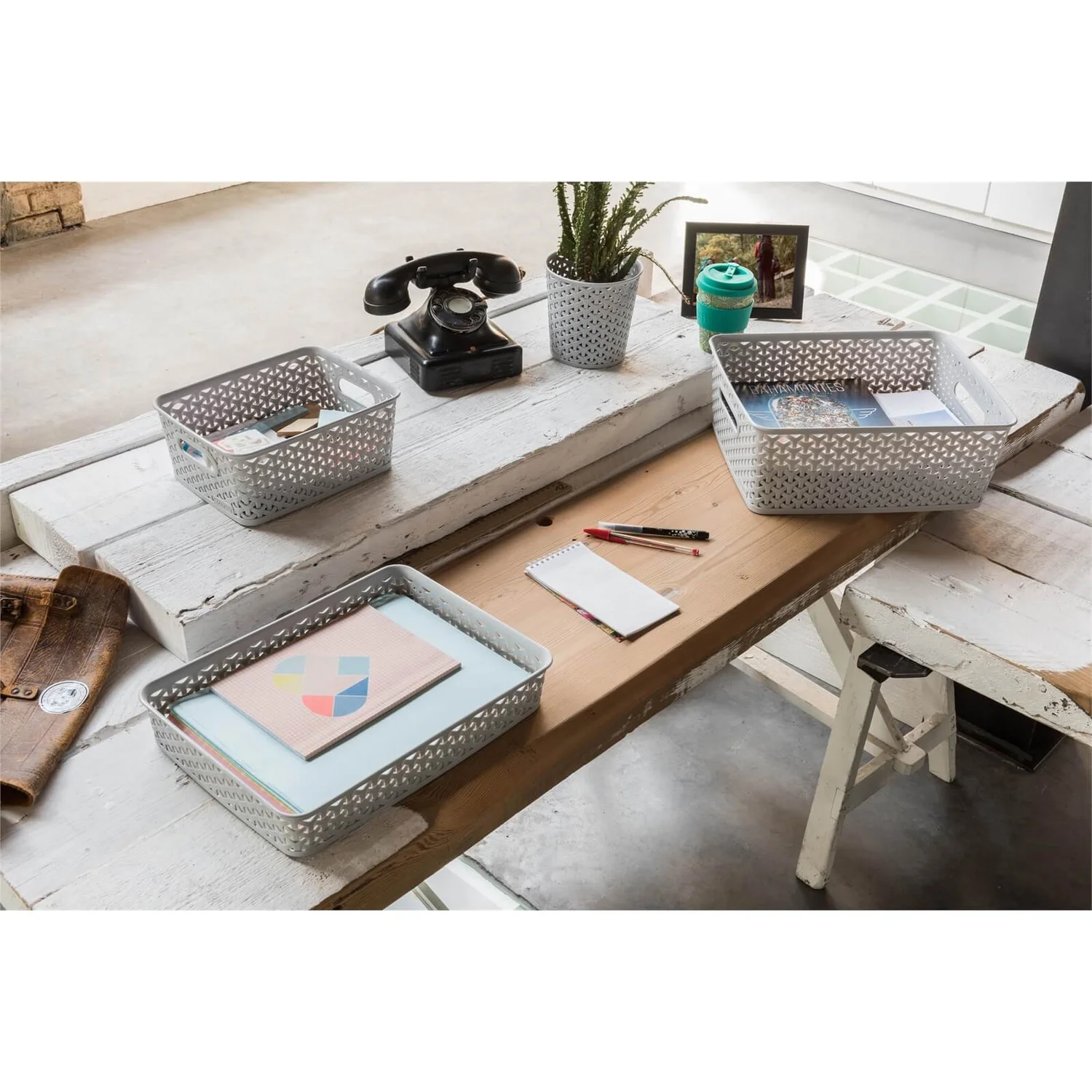 Curver My Style Small Rectangular Plastic Storage Basket - Grey - 4L 5 Curver My Style Small Rectangular Plastic Storage Basket - Grey - 4L - Image 3